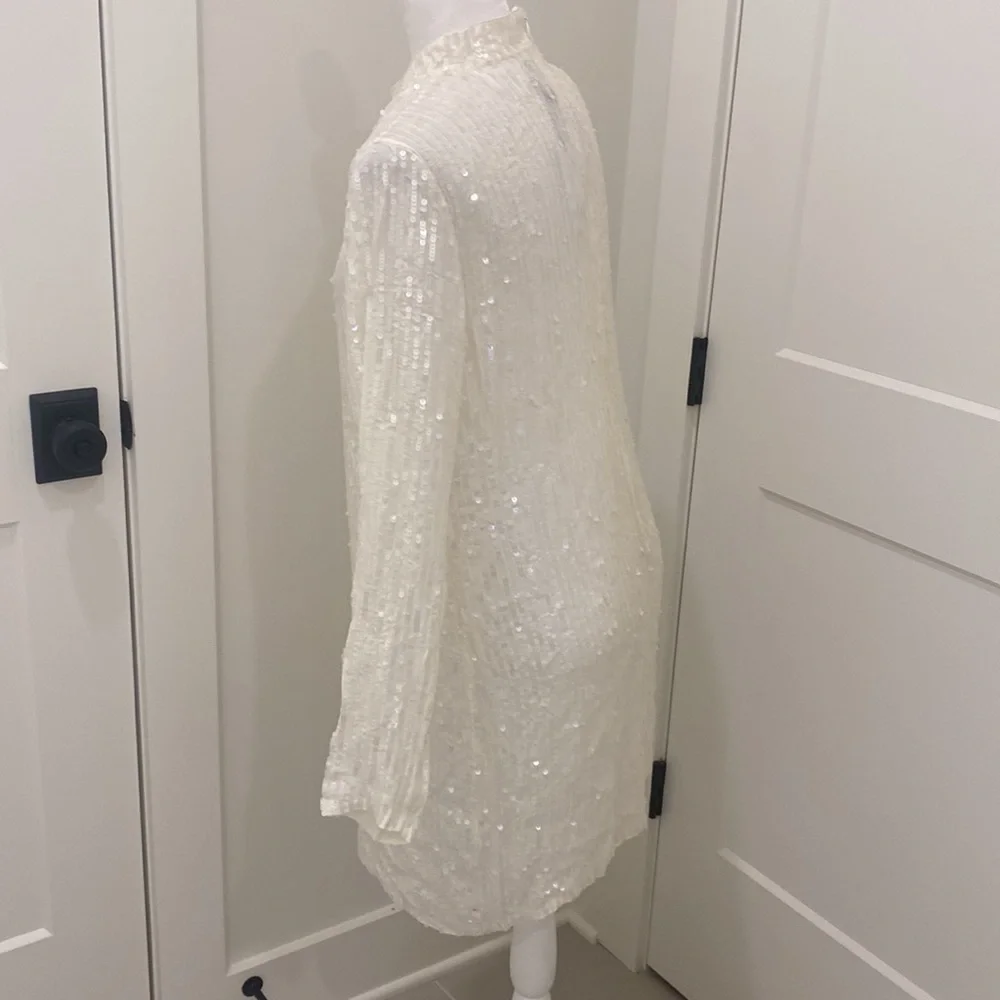 NWT Velvet by Graham & Spencer Veda Sequin Dress - Picture 9 of 15